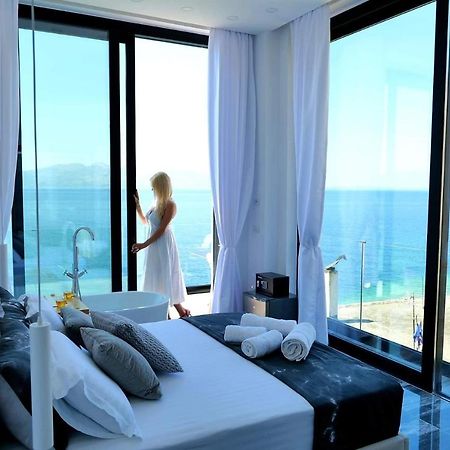 Hotel Nili Deluxe Sarandë Exterior foto