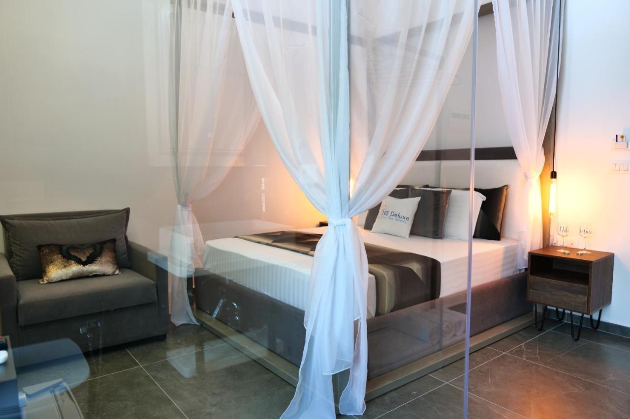 Hotel Nili Deluxe Sarandë Exterior foto